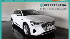 Weiß Gebraucht 2022 Audi e-tron Advanced Plus SUV | € 35.970 (Fairer Preis)