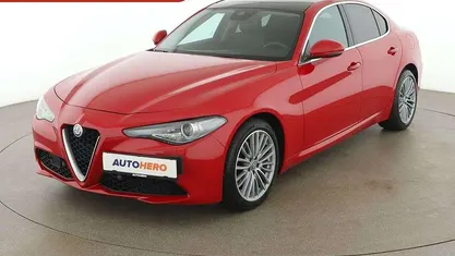 Rot Gebraucht 2019 Alfa Romeo Giulia Super Limousine | € 24.890 (Superpreis)