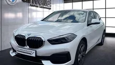 Weiß Gebraucht 2024 BMW 116 Sport Line Kleinwagen | € 31.990 (Teuer)