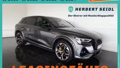 Daytonagraumetallic Gebraucht 2022 Audi e-tron S-Line SUV | € 51.880 (Fairer Preis)