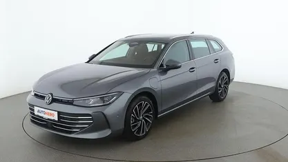 Gebraucht VW Passat Business 204 PS (150 kW) 2025 Kombi