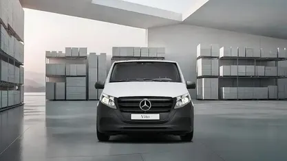 Weiß Gebraucht 2024 Mercedes Vito Van | € 45.588 (Fairer Preis)