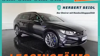Gebraucht VW Passat GTE 156 PS (114 kW) 2021 Grau Kombi