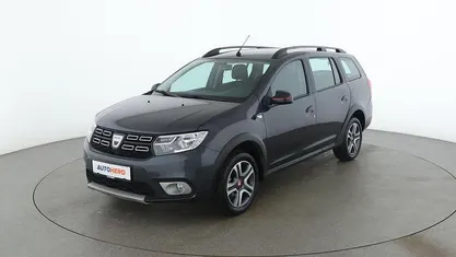 Grau Gebraucht 2019 Dacia Logan MCV Stepway Kombi | € 10.790 (Fairer Preis)