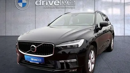 Gebraucht Volvo XC60 Momentum 197 PS (144 kW) 2022 Schwarz SUV