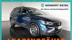 Blau Gebraucht 2022 VW Tiguan Life SUV | € 28.880 (Fairer Preis)