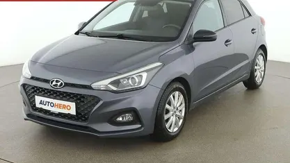 Grau Gebraucht 2019 Hyundai i20 Limousine | € 10.690 (Fairer Preis)
