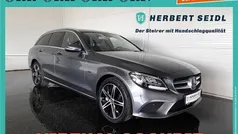 Grau Gebraucht 2020 Mercedes C300 Avantgarde Kombi | € 28.980 (Fairer Preis)