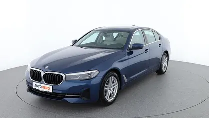 Gebraucht BMW 520 201 PS (147 kW) 2023 Blau Limousine