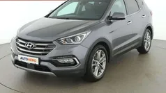 Grau Gebraucht 2016 Hyundai Santa Fe SUV | € 18.490 (Fairer Preis)