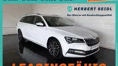 Weiß Gebraucht 2020 Skoda Superb LAURIN & KLEMENT Kombi | € 23.980 (Fairer Preis)