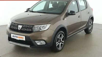 Braun Gebraucht 2018 Dacia Sandero Stepway Kleinwagen | € 9.790 (Fairer Preis)
