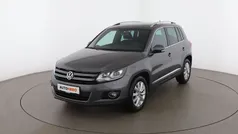 Grau Gebraucht 2015 VW Tiguan SUV | € 13.690 (Guter Preis)