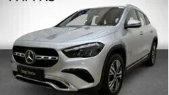 Iridiumsilber metallic Gebraucht 2023 Mercedes GLA180 SUV | € 39.900 (Fairer Preis)