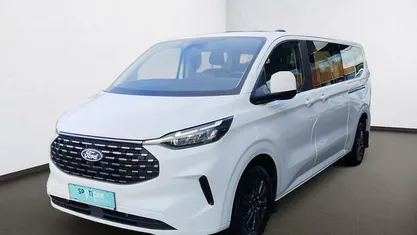 Gebraucht 2024 Ford Tourneo Titanium Van / Kleinbus | € 62.990