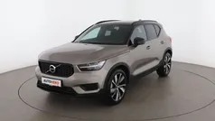Grau Gebraucht 2022 Volvo XC40 R-Design SUV | € 35.190 (Fairer Preis)