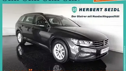 Gebraucht VW Passat Business 150 PS (110 kW) 2022 Kombi