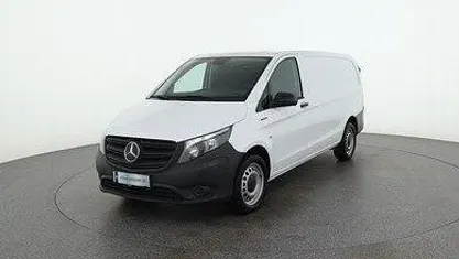 Weiß Gebraucht 2023 Mercedes e-Vito Van / Kleinbus | € 37.188 (Teuer)