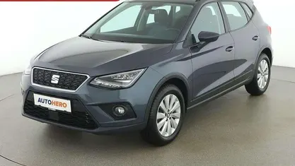Grau Gebraucht 2020 Seat Arona Style SUV | € 15.890 (Fairer Preis)