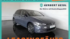 Grau Gebraucht 2022 VW Golf VIII Active Limousine | € 20.980 (Fairer Preis)