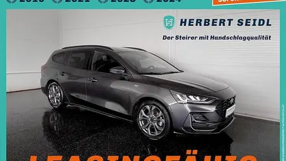 Grau Gebraucht 2024 Ford Focus ST-Line Kombi | € 24.880 (Fairer Preis)