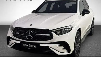 Gebraucht Mercedes GLC220 Advanced 197 PS (144 kW) 2024 Polarweiß SUV