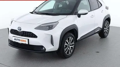 Gebraucht 2022 Toyota Yaris Cross Elegant SUV | € 22.690 (Fairer Preis)