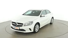 Weiß Gebraucht 2016 Mercedes A160 Style Limousine | € 16.490 (Fairer Preis)
