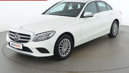 Weiß Gebraucht 2019 Mercedes C200 Limousine | € 25.390 (Fairer Preis)