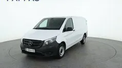 Arktikweiß Gebraucht 2020 Mercedes Vito Van / Kleinbus | € 19.990 (Superpreis)