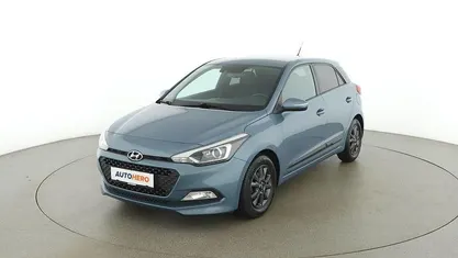 Blau Gebraucht 2017 Hyundai i20 Edition Limousine | € 9.990 (Fairer Preis)