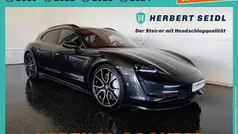 Grau Gebraucht 2023 Porsche Taycan Turbo Sport Turismo Limousine | € 119.980