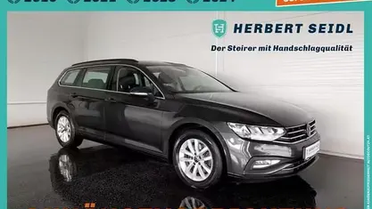 Gebraucht VW Passat Business 150 PS (110 kW) 2022 Grau Kombi