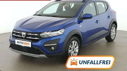 Blau Gebraucht 2022 Dacia Sandero Comfort Kleinwagen | € 13.990 (Guter Preis)