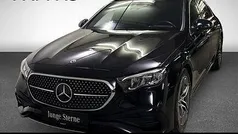 Obsidianschwarz metallic Gebraucht 2024 Mercedes E220 Limousine | € 65.900 (Fairer Preis)