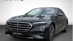 Graphitgrau Gebraucht 2024 Mercedes E300 Premium Limousine | € 75.900 (Fairer Preis)