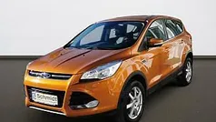 Orange Gebraucht 2016 Ford Kuga Titanium SUV | € 14.900 (Fairer Preis)