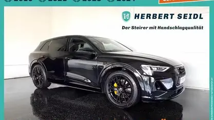 Gebraucht Audi e-tron Black Edition 300 kW (408 PS) 2023 Schwarz SUV