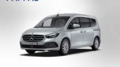 Helvinsilber metalli Gebraucht 2025 Mercedes 180 Progressive Limousine | € 36.990 (Guter Preis)
