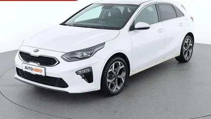 Weiß Gebraucht 2019 Kia Ceed First Edition Kleinwagen | € 14.690 (Guter Preis)