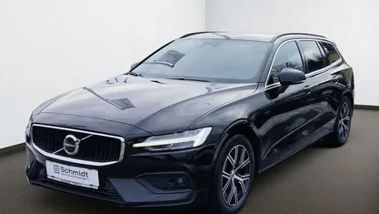 Gebraucht Volvo V60 Core 197 PS (144 kW) 2025 Kombi
