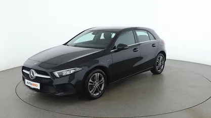 Schwarz Gebraucht 2020 Mercedes A250 Limousine | € 22.390 (Fairer Preis)