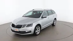 Grau Gebraucht 2019 Skoda Octavia Style Kombi | € 20.590 (Fairer Preis)