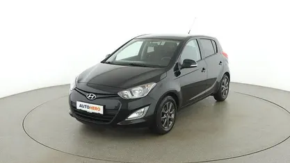 Schwarz Gebraucht 2014 Hyundai i20 GO! Limousine | € 7.490 (Etwas zu teuer)