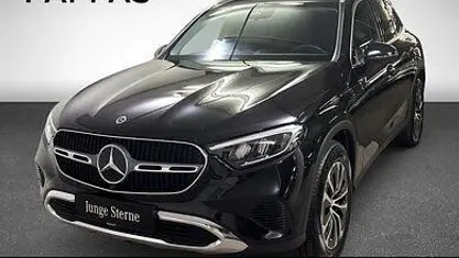 Obsidianschwarz metallic Gebraucht 2024 Mercedes GLC220 SUV | € 59.800 (Fairer Preis)
