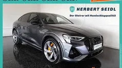 Gebraucht 2022 Audi e-tron S-Line SUV | € 59.980 (Fairer Preis)
