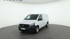 Arktikweiß Gebraucht 2022 Mercedes Vito Van / Kleinbus | € 34.990 (Superpreis)