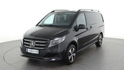 Obsidianschwarz meta Gebraucht 2025 Mercedes Vito Van | € 71.988