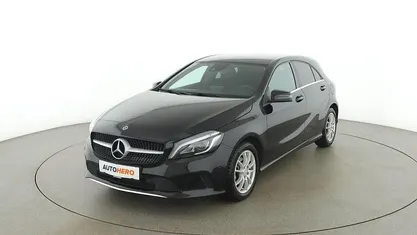 Schwarz Gebraucht 2017 Mercedes A180 Urban Limousine | € 18.290 (Fairer Preis)