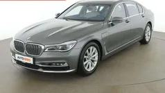 Grau Gebraucht 2018 BMW 740 Executive Limousine | € 37.190 (Fairer Preis)